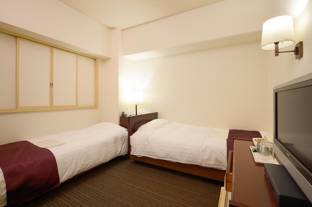 Ueda Plaza Hotel Exterior photo